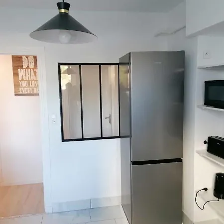 Gasthof Sweet Avec Wifi Et Parking Clermont-Ferrand
